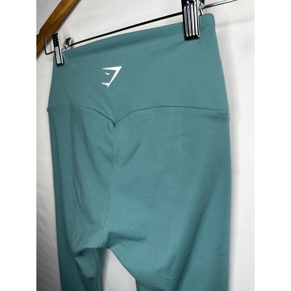 Gymshark Women's Size Small Training Cropped‎ Leggings Teal Capri - Picture 4 of 5